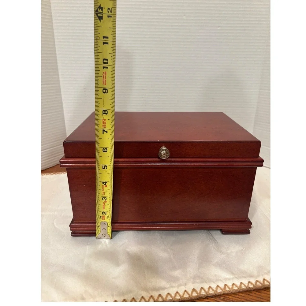 Reed & Barton Mahogany Finish Wood Jewelry Box Mirror Removable Tray Footed 2010
